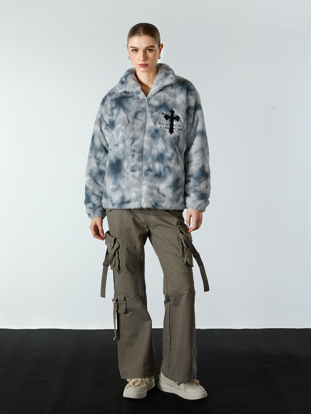 Jaqueta Pavtros Studios Gothic Cross Fleece Jacket — Foto 12