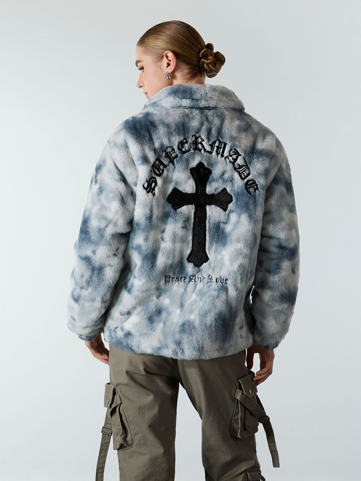 Jaqueta Pavtros Studios Gothic Cross Fleece Jacket — Foto 11