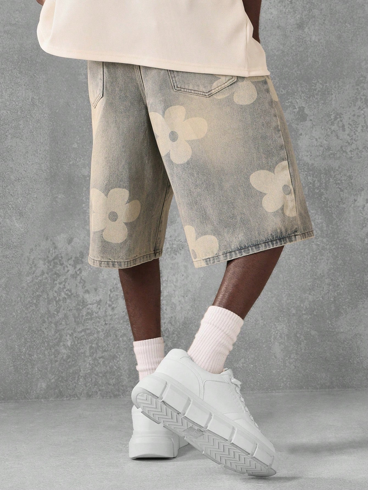 Short Pavtros Denim Florals - foto 6