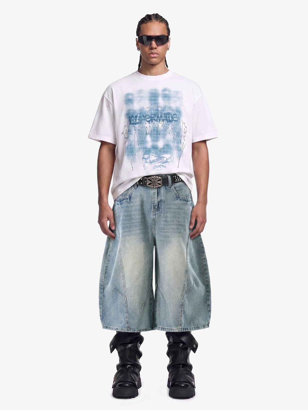 Shorts Pavtros Curved Silhouette 3d Paneled