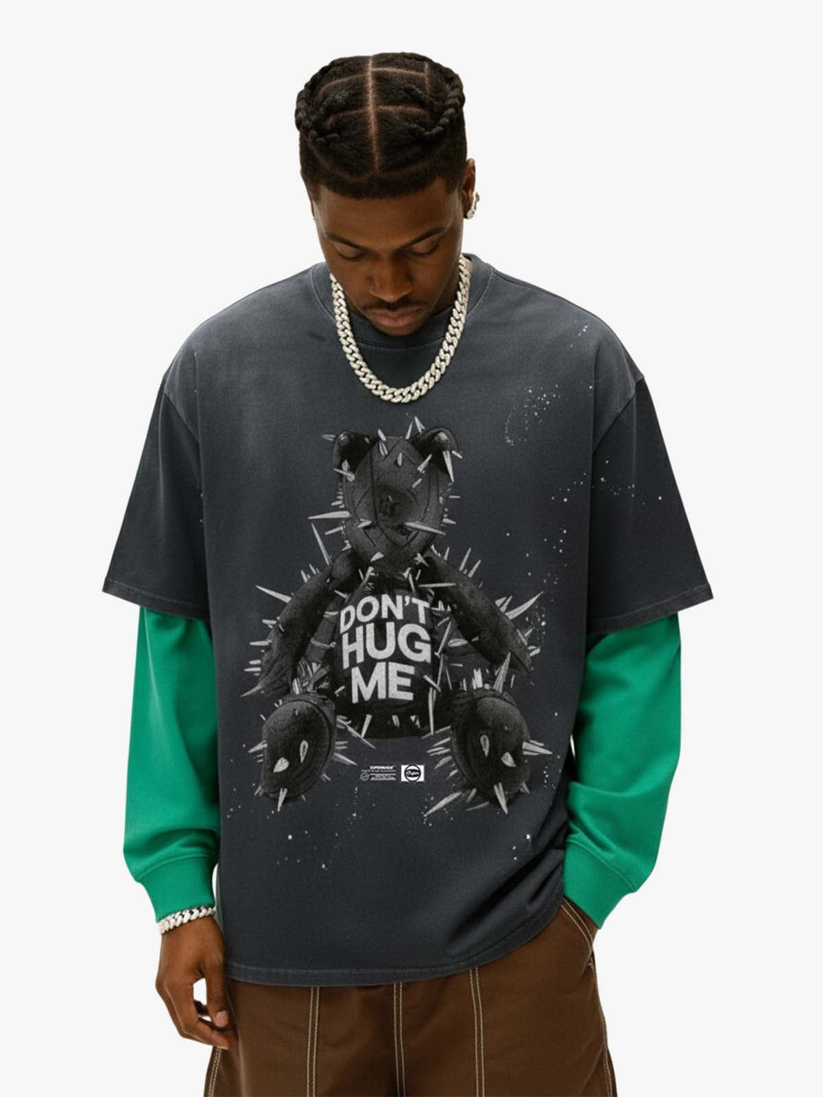 Camiseta Pavtros Spiked Bear Don't Hug Me