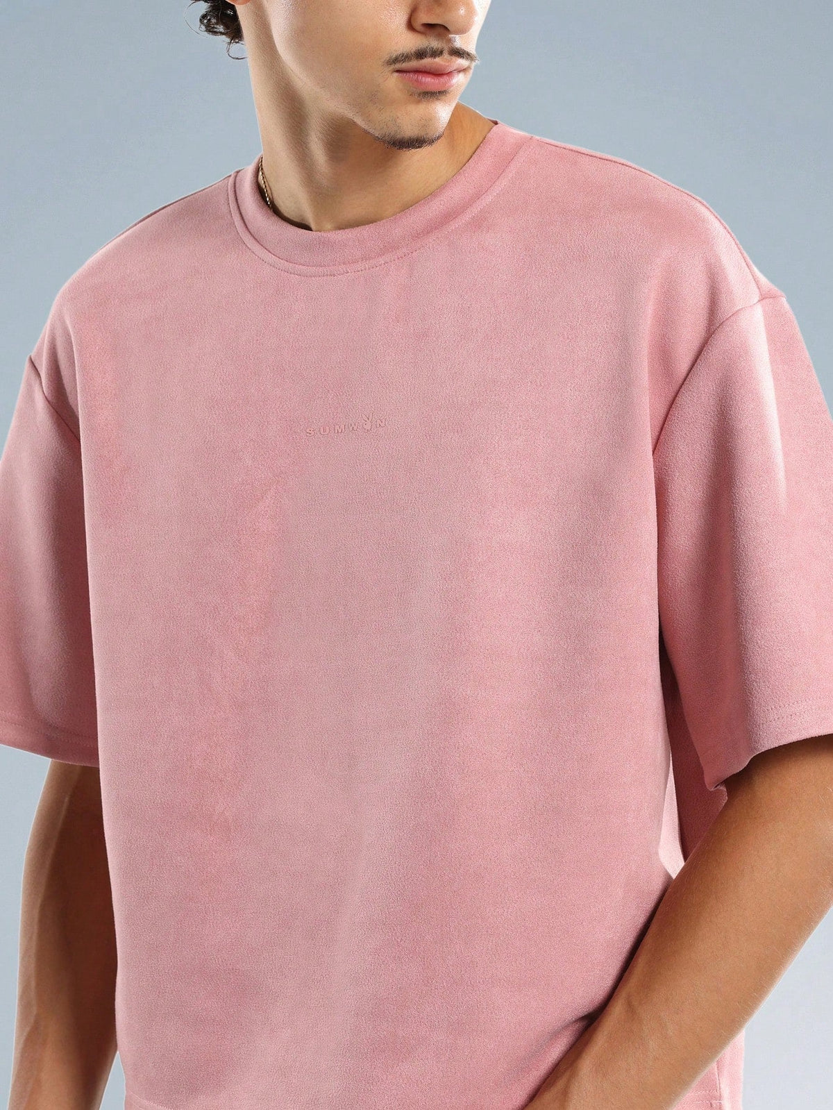 Camiseta Pavtros Oversized Minimalista