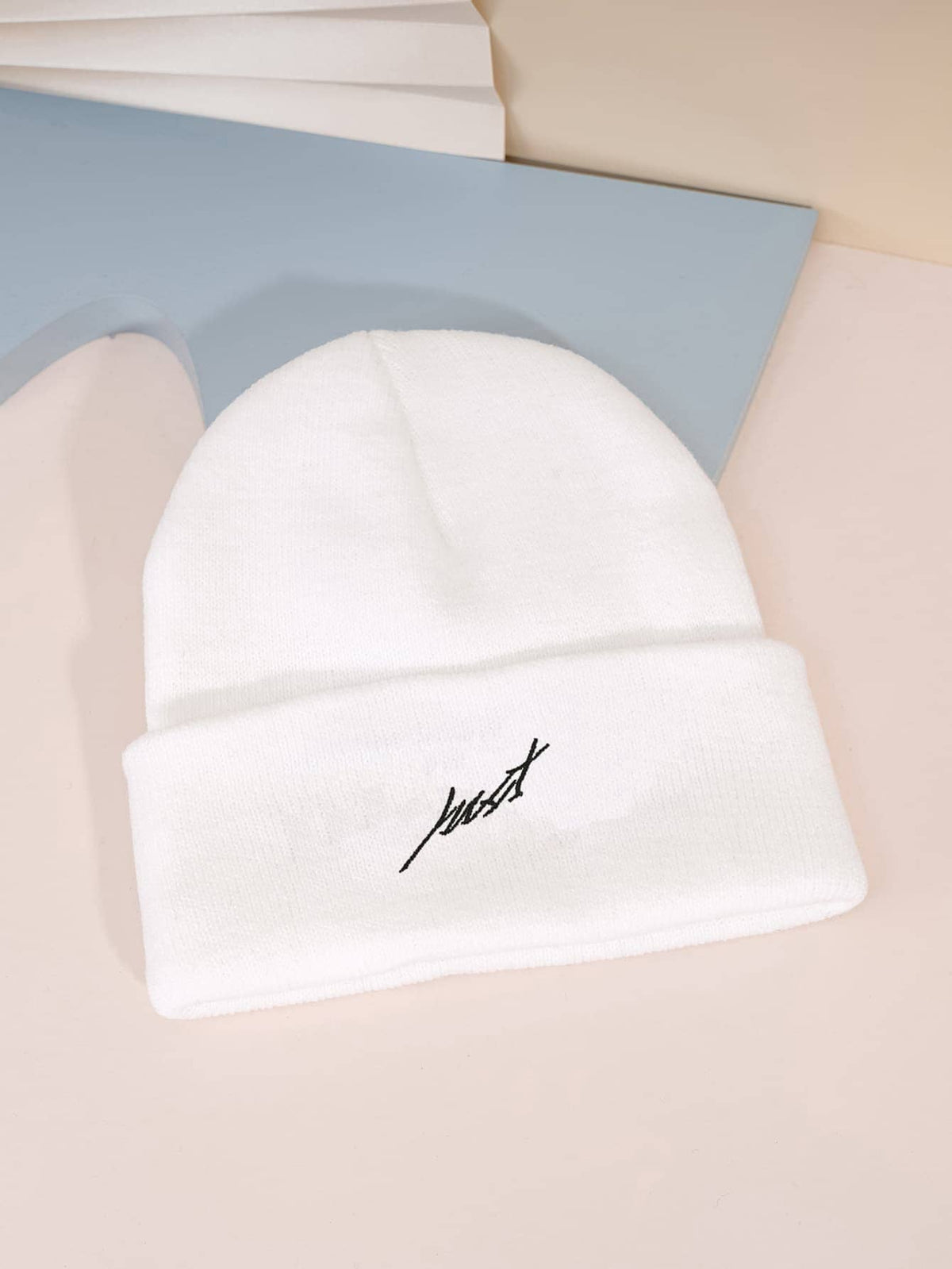 Gorro Pavtros Y2K Just