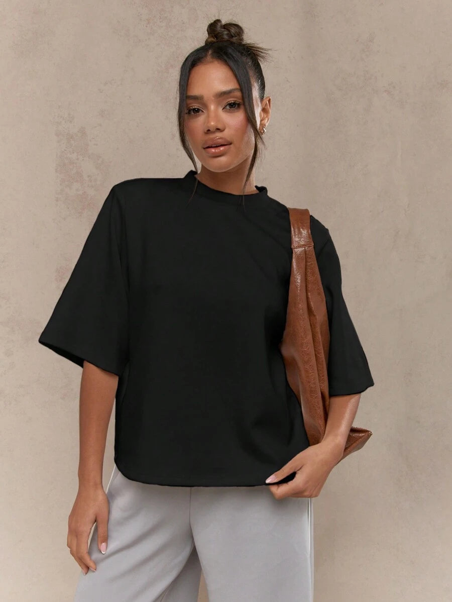 Camiseta Pavtros Oversized Ombreiras