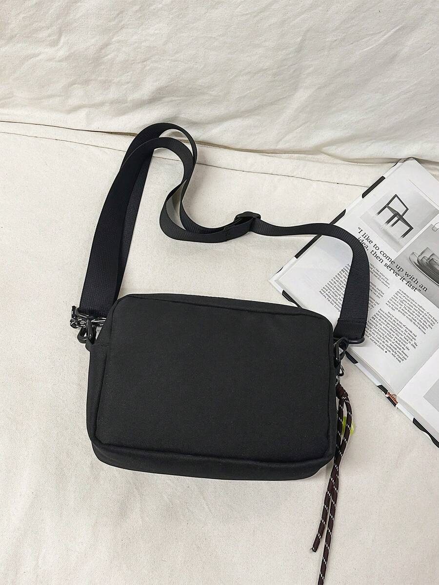 Shoulder bag Pavtros Preta Quadrada