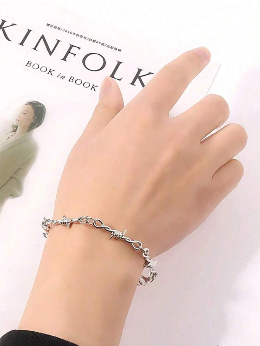 Pulseira Spike Rebel