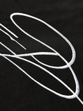 STYNVO Camiseta Branca Solta com Estampa de Letra, Ombros Caídos, Casual para Férias e Transporte, Moda de Rua, Verão