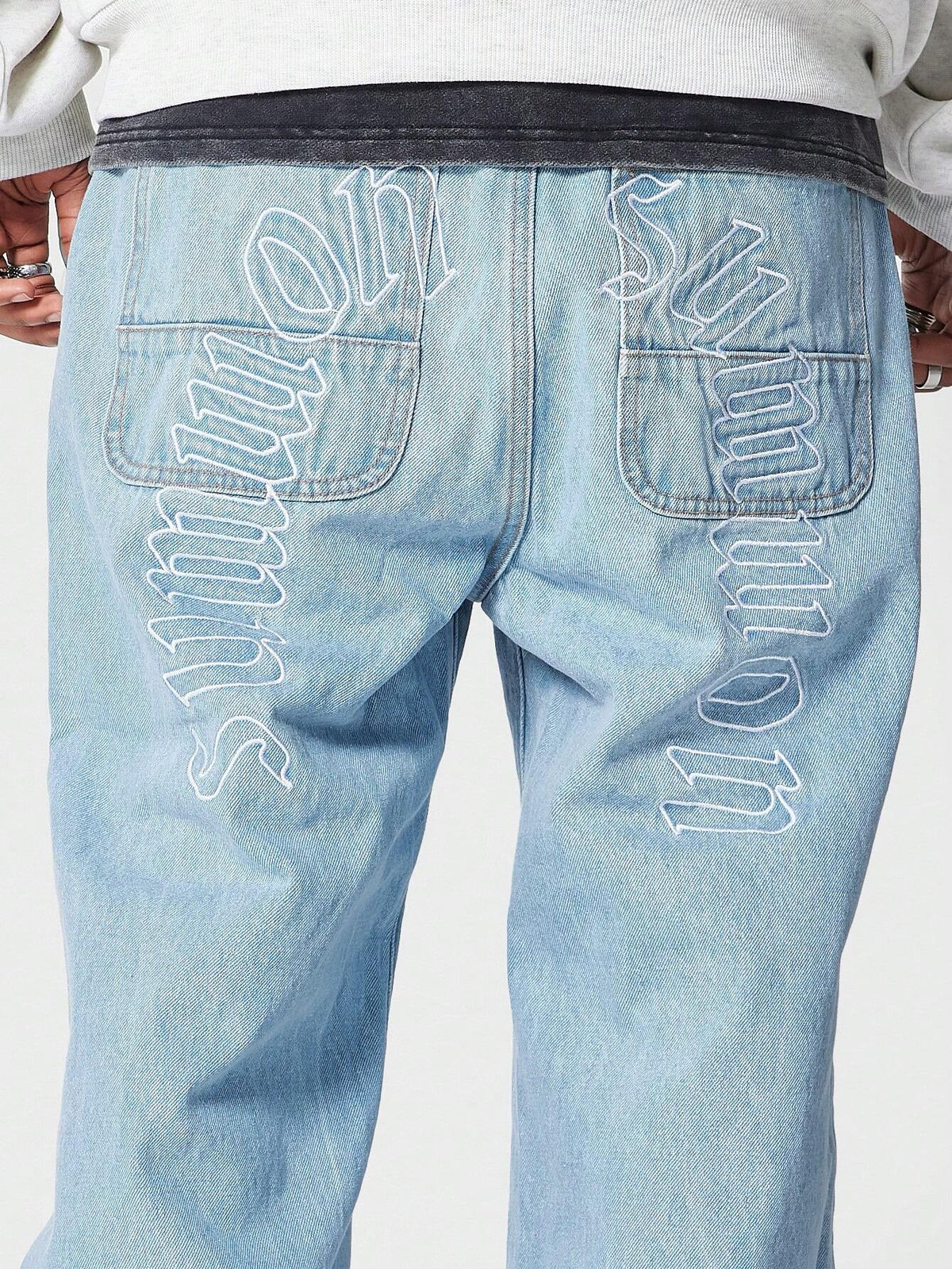 Calça Pavtros Bordado 90s