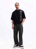 SUMWON Camiseta de Manga Curta Gráfica Oversized Masculina com Design de Impressão em Estilo de Roteiro, Preta, Casual de Algodão, Estilo Streetwear Diário