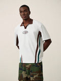 STYNVO Camisa Polo de Manga Curta Casual Versátil para Homens com Estampa de Letra em Bloco de Cores, Camisa Retrô Masculina, Camisa Polo Estilo Universitário Padrão, Camisa Bowling Masculina, Camisa Polo Masculina