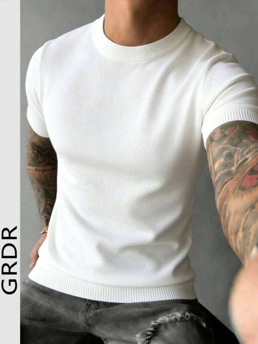 Camiseta Pavtros Listrada Minimalista