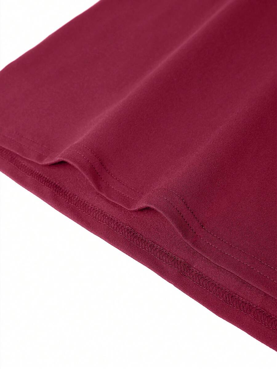 Camiseta Preta Masculina Gola Minimal na cor Preto (foto 27)