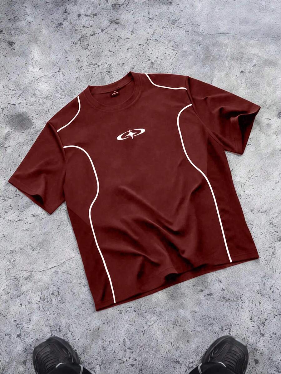Camiseta Pavtros Folgado Estampa Gráfica Recorte