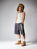 SUMWON Shorts de Moletom com Cordão e Estampa de Logo Desgastada, com Detalhe de Listras Laterais, Estilo Casual Urbano de Rua, Ajuste Relaxado, Comprimento até o Joelho