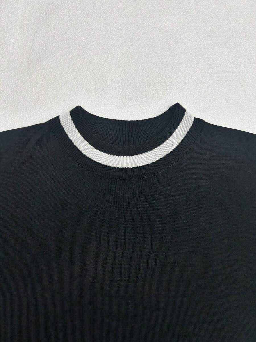 Camiseta Pavtros Listrada Minimalista