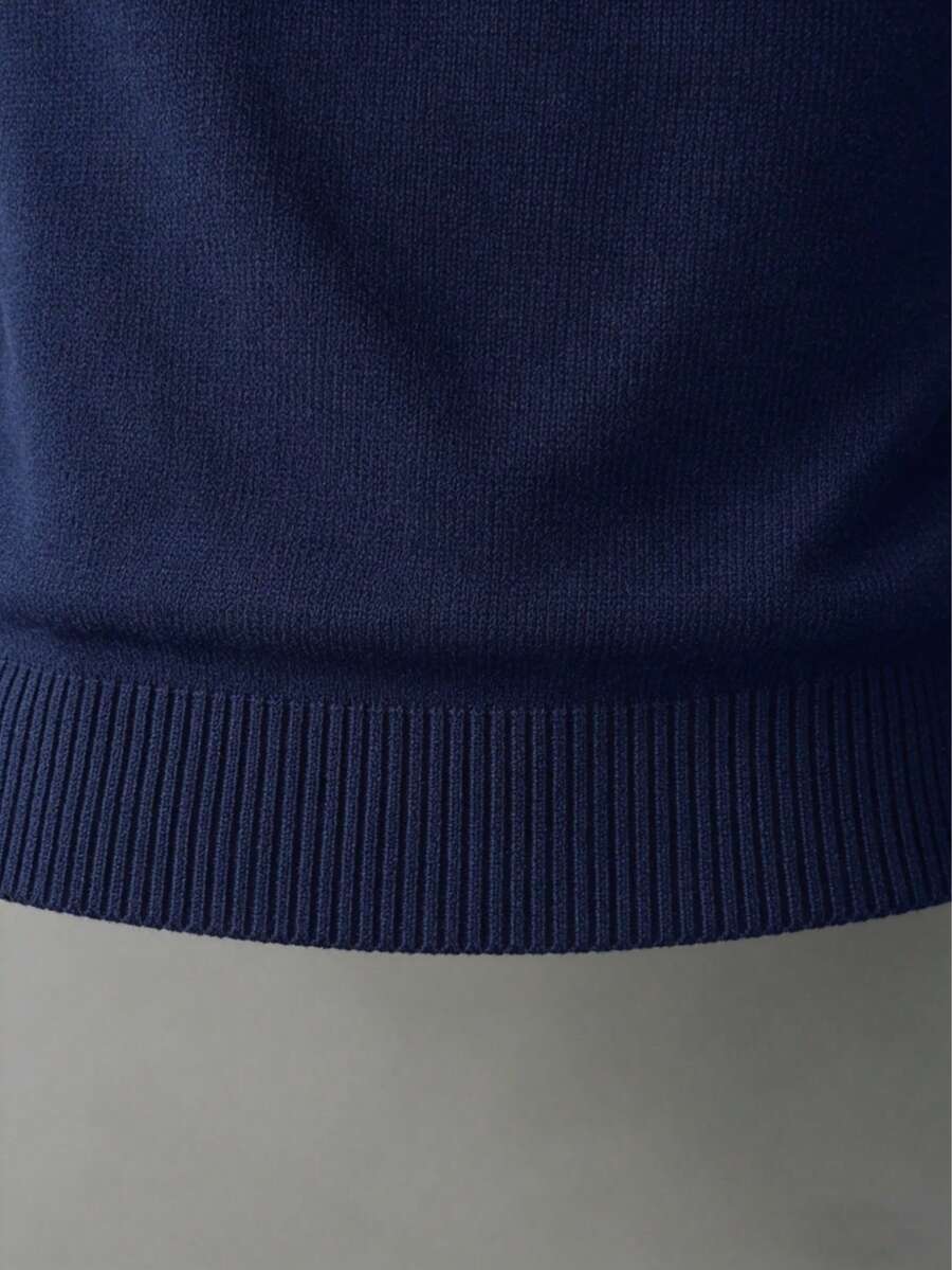 Camiseta Pavtros Listrada Minimalista