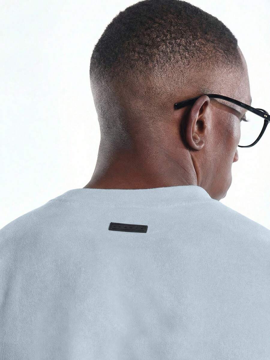 Camiseta Pavtros Logotipo Mínimo