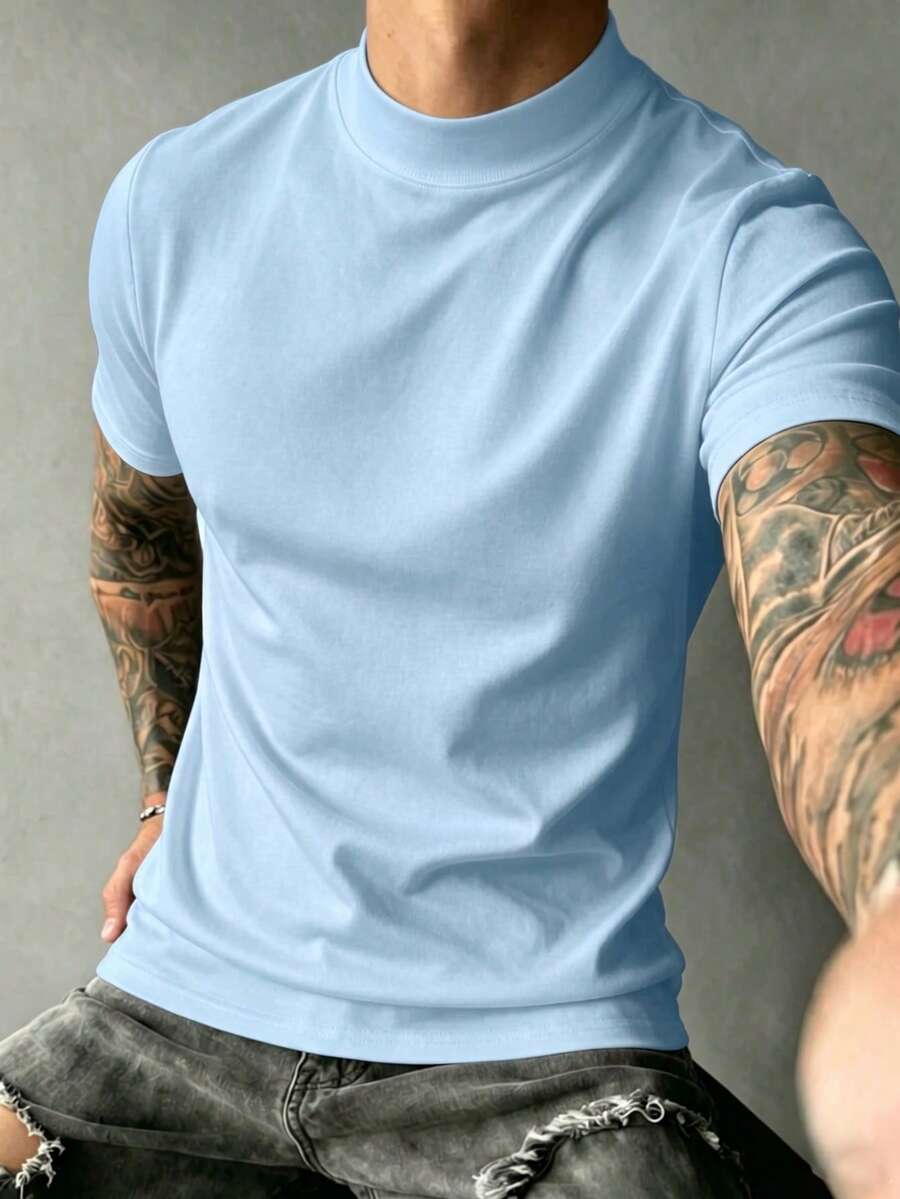 Camiseta Oversized na cor Preto — Gola Minimal (foto 29)