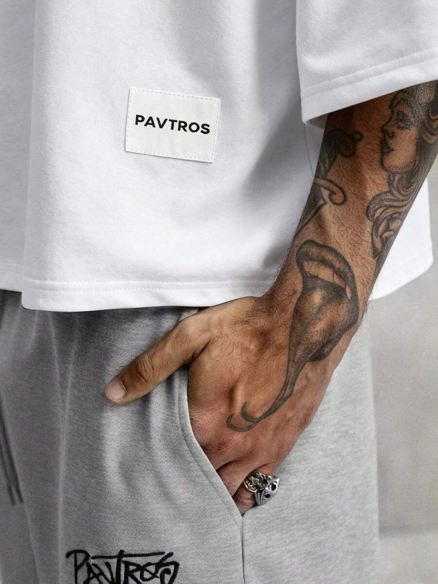 Camiseta Pavtros Studios Graffiti Tag Oversized