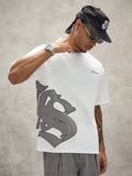 STYNVO Camiseta Branca Solta com Estampa de Letra, Ombros Caídos, Casual para Férias e Transporte, Moda de Rua, Verão