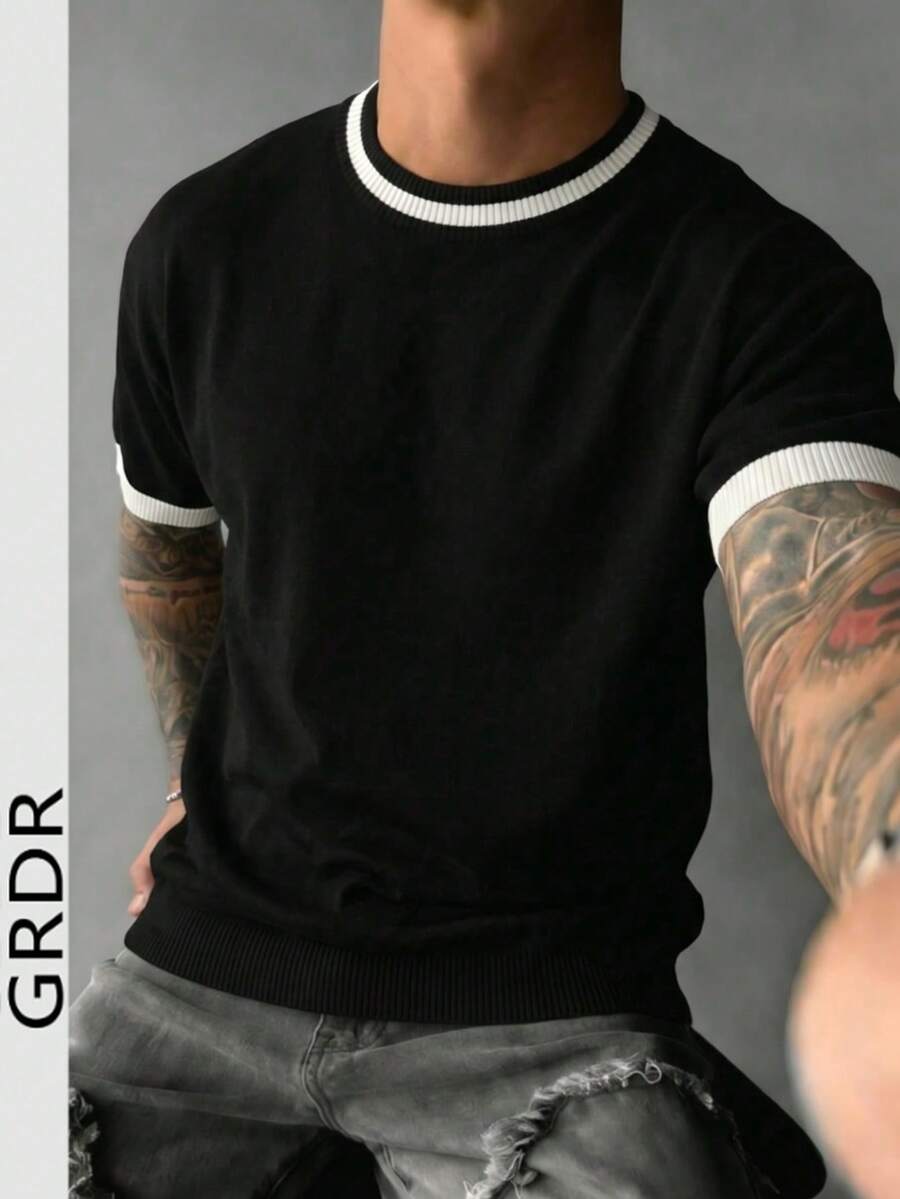 Camiseta Pavtros Listrada Minimalista