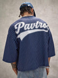 PAVTROS Camiseta Masculina com Estampa de Letras Listradas, Ombros Caídos e Ajuste Solto