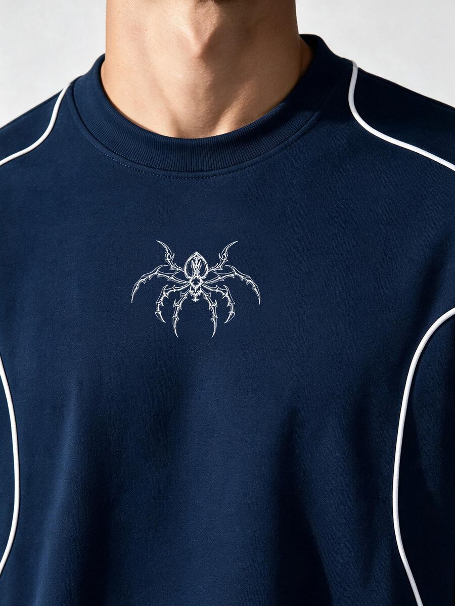 Camiseta Pavtros Folgado Estampa Gráfica Recorte