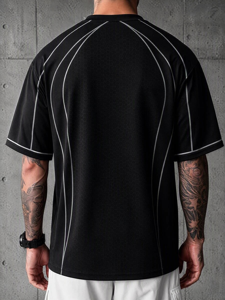 Camiseta Pavtros Folgado Estampa Gráfica Recorte