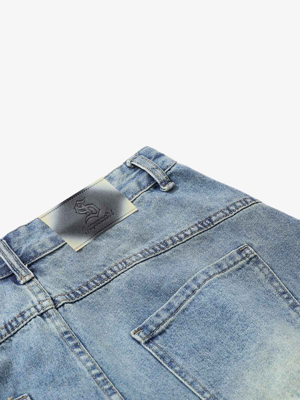 Shorts Pavtros Curved Silhouette 3d Paneled