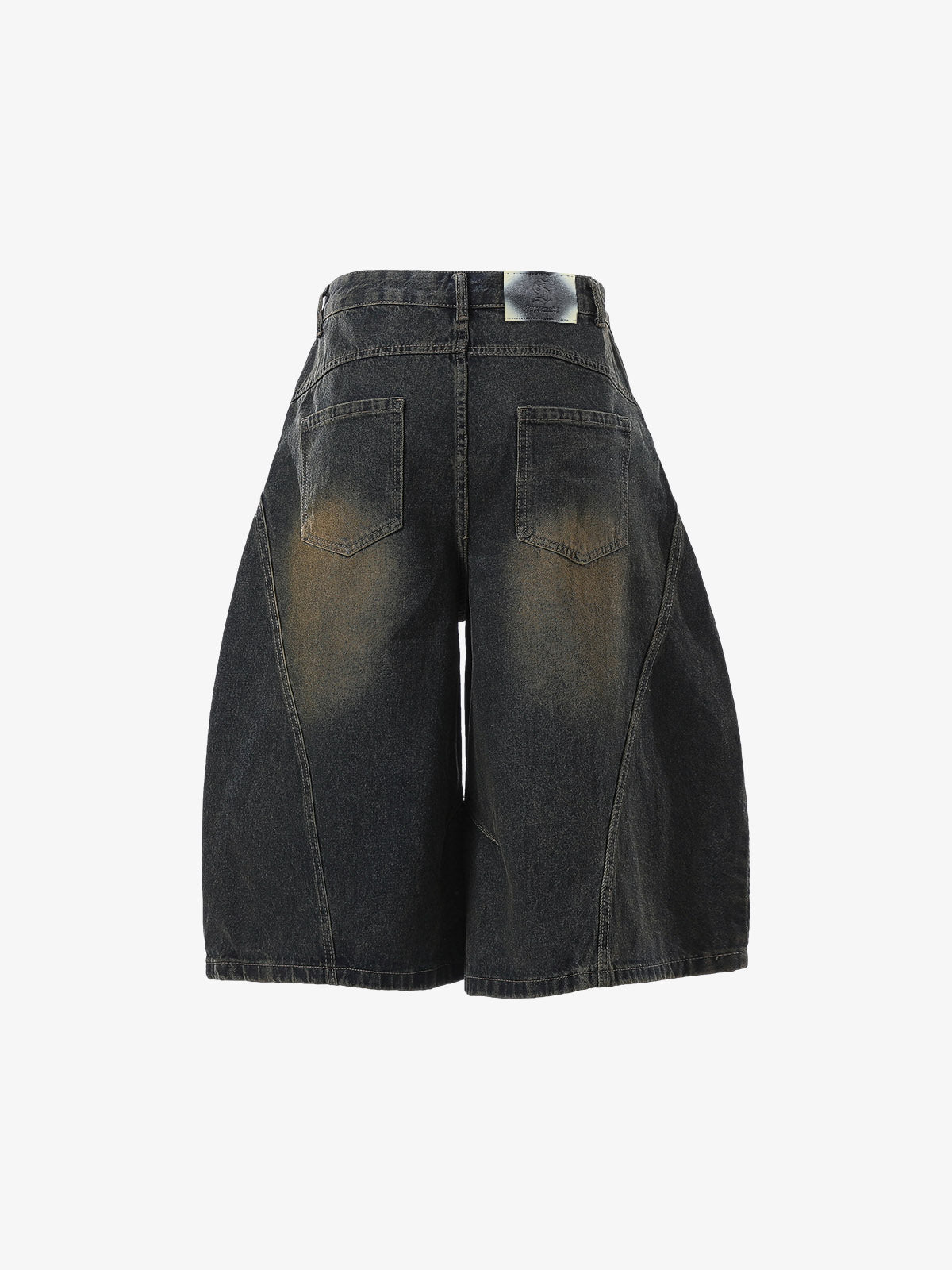 Shorts Pavtros Curved Silhouette 3d Paneled
