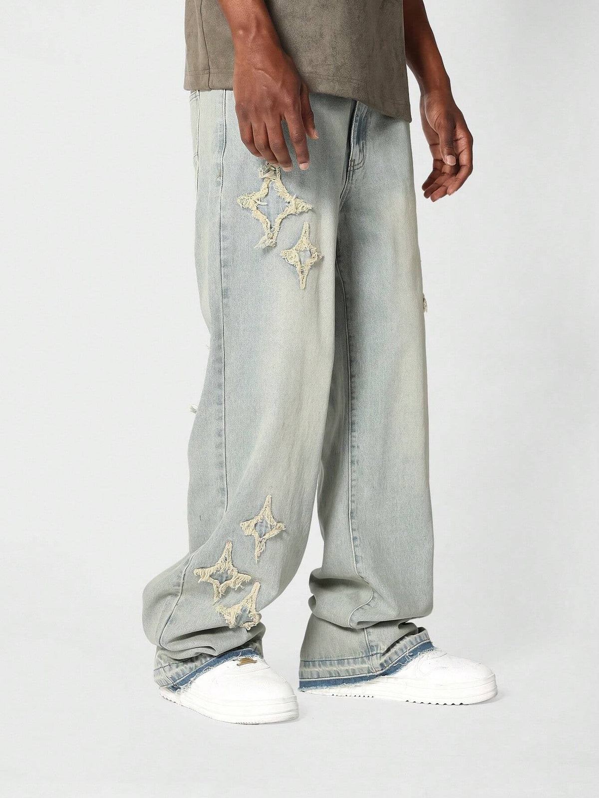 Calça Pavtros Denim Solto com Aplicação Stars