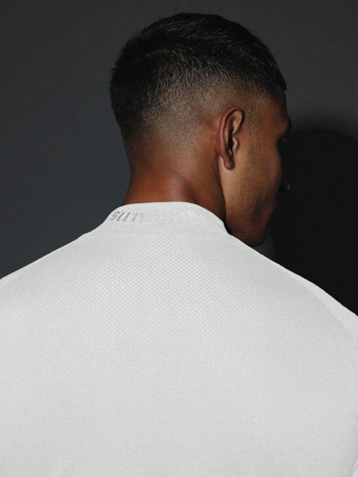 Camiseta Pavtros Fit Longer