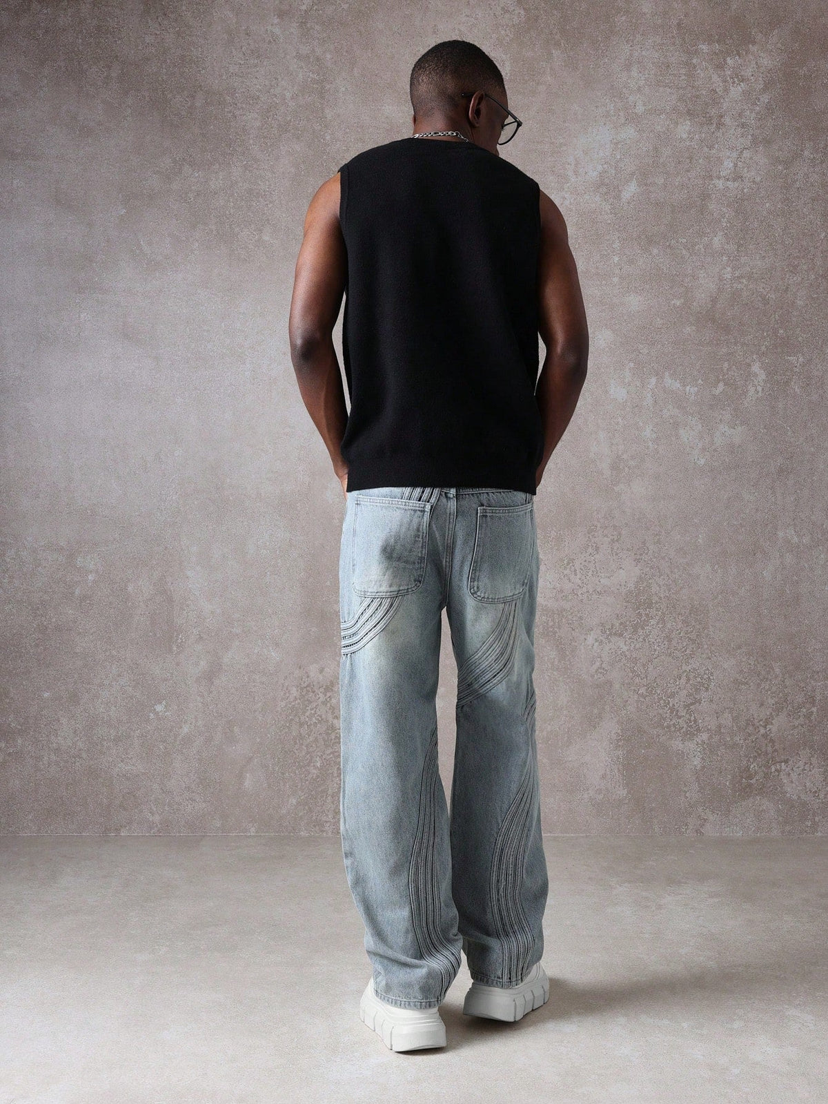 Calça Pavtros Denim com Costura Solta de Estilo Onda