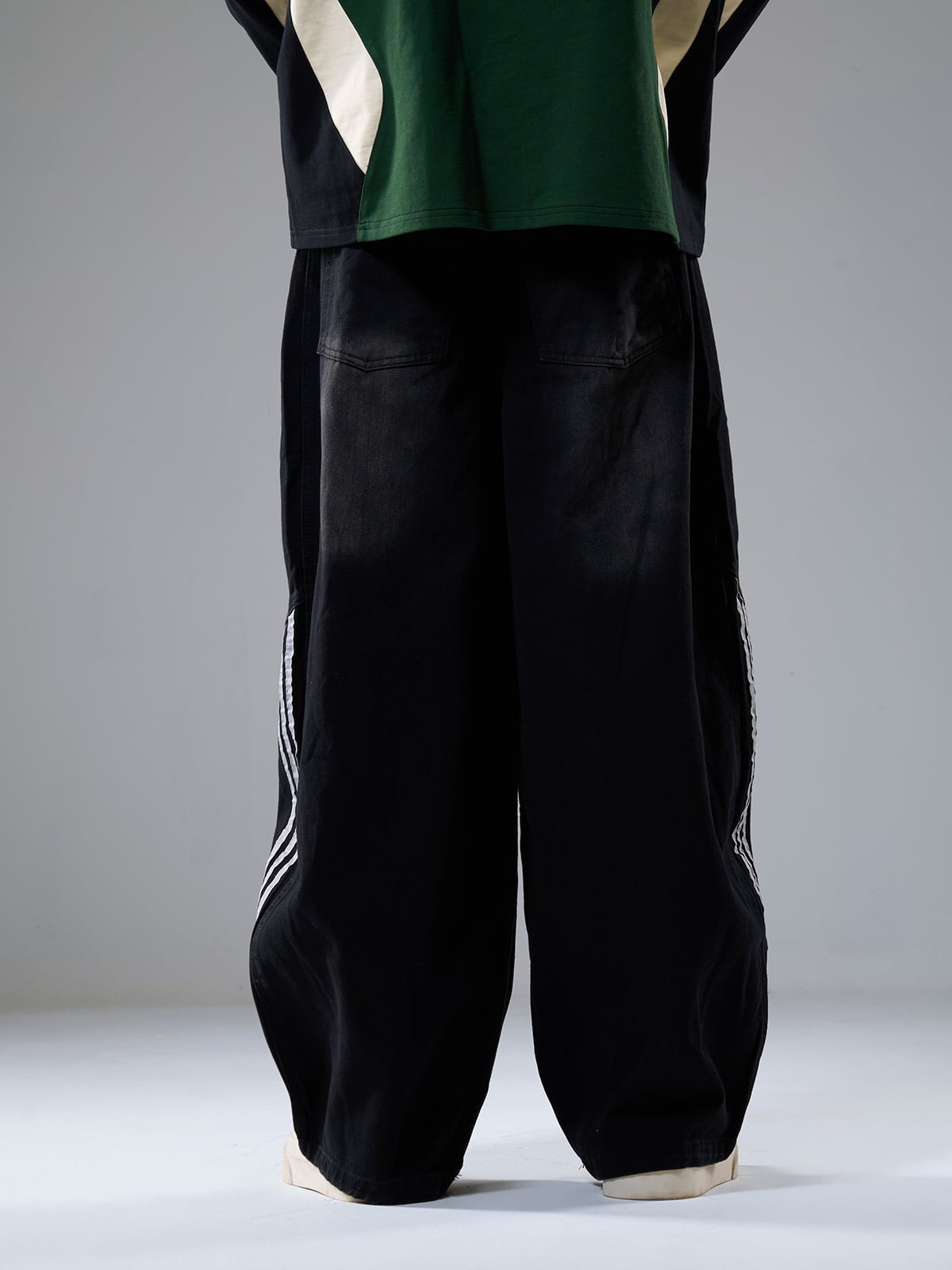 Calça Pavtros Contrast Side Stripe Barrel