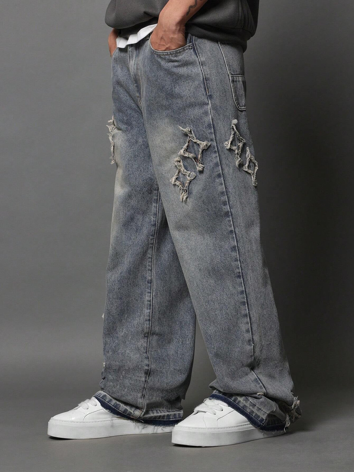 Calça Pavtros Denim Solto com Aplicação Stars