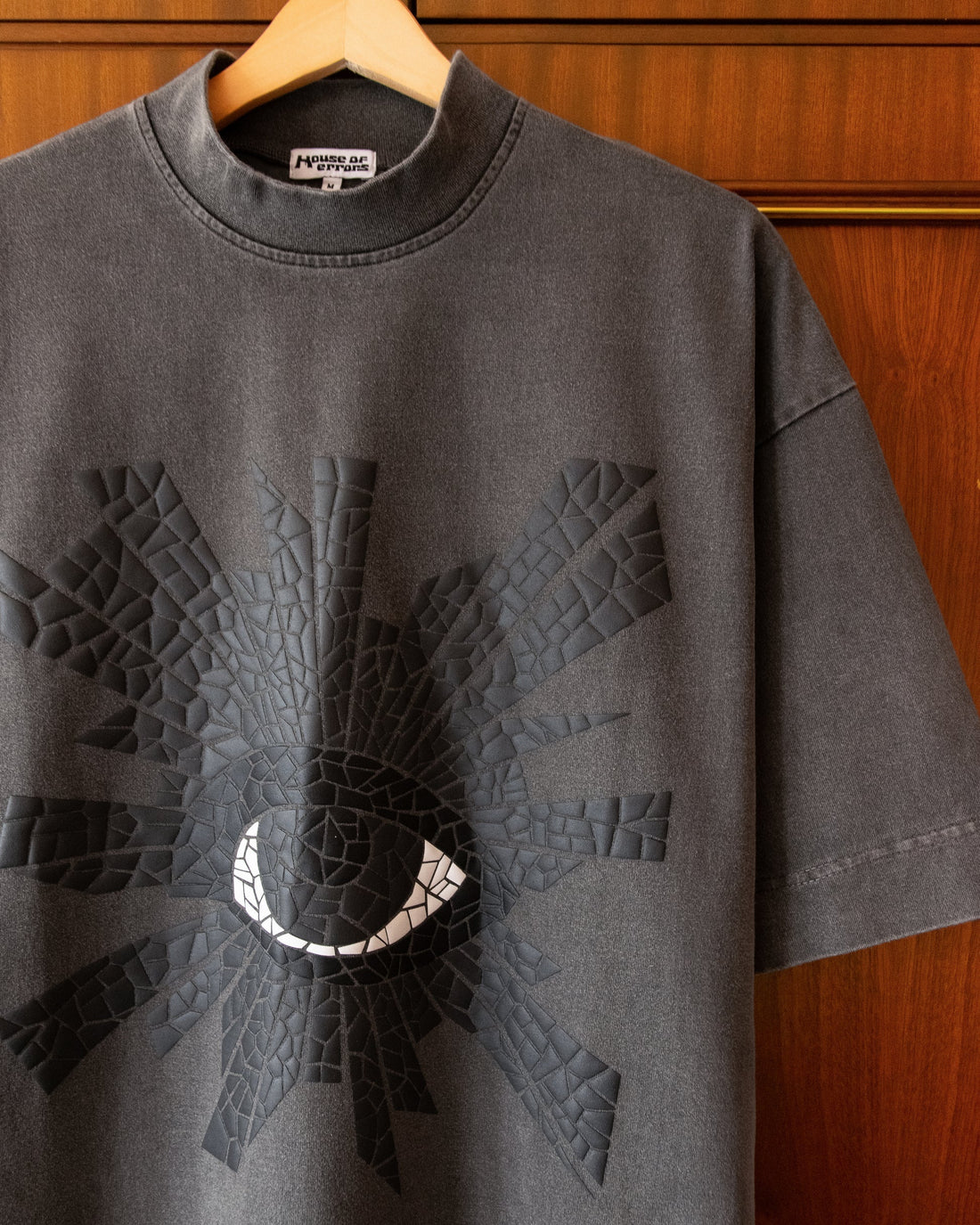 Camiseta Pavtros Eyed Mosaic Grey
