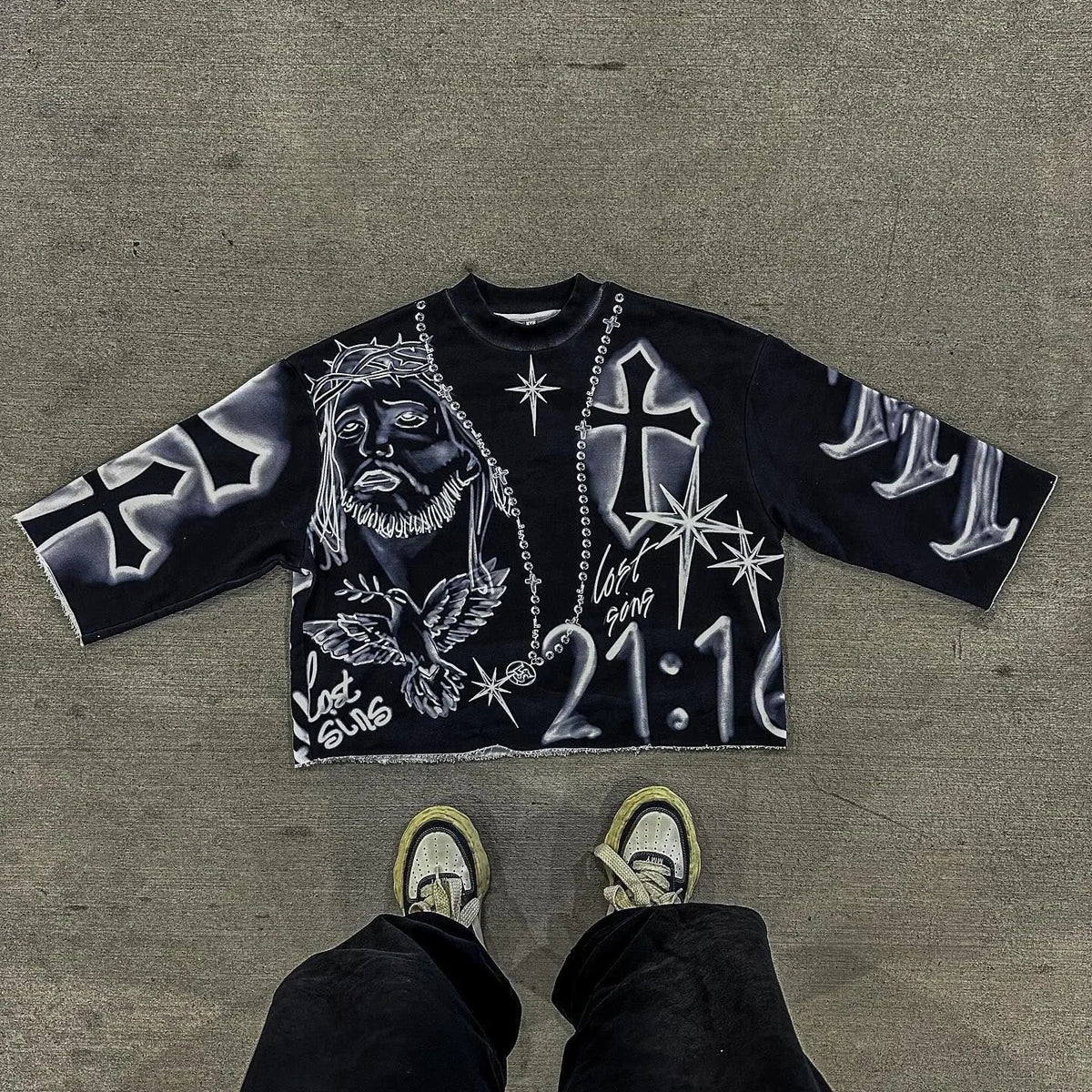 Camiseta Pavtros Oversized Saint Black