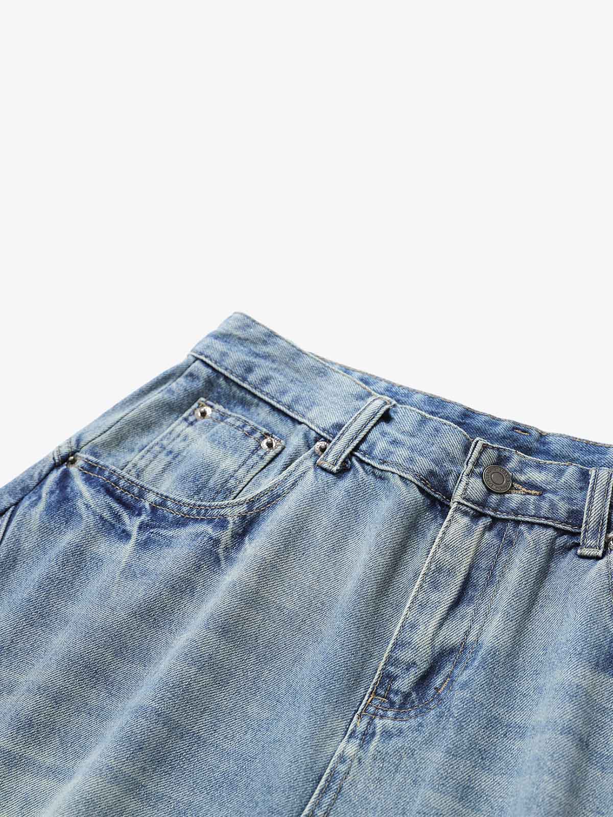 Shorts Pavtros Curved Silhouette 3d Paneled