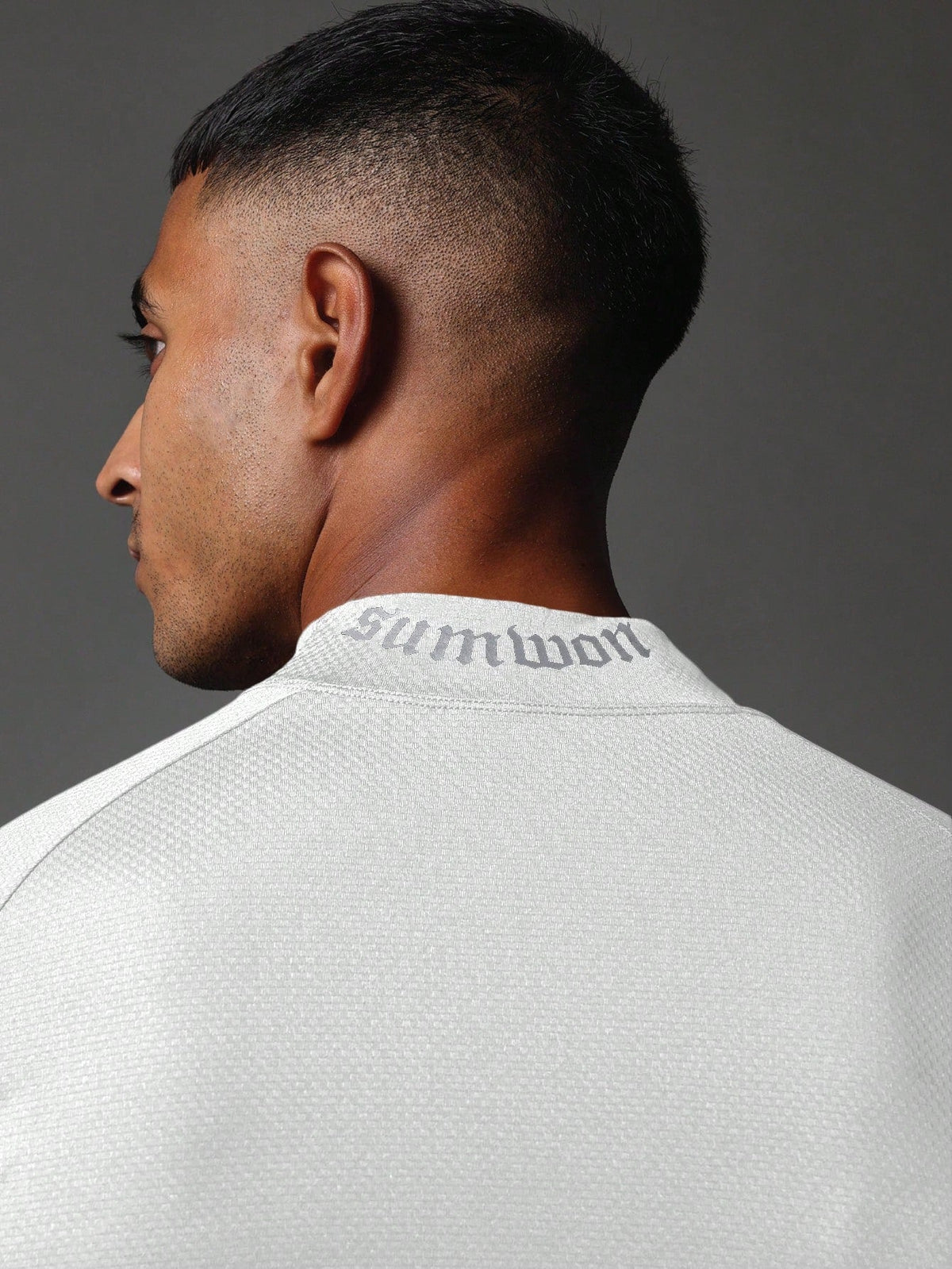 Camiseta Pavtros Fit Longer
