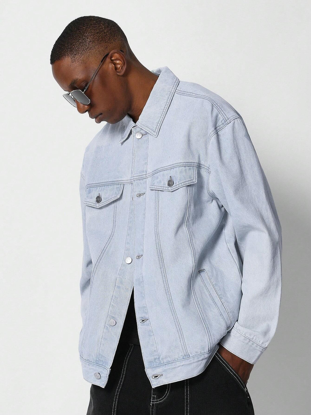 Jaqueta Pavtros Denim Estampa Vintage - foto 2