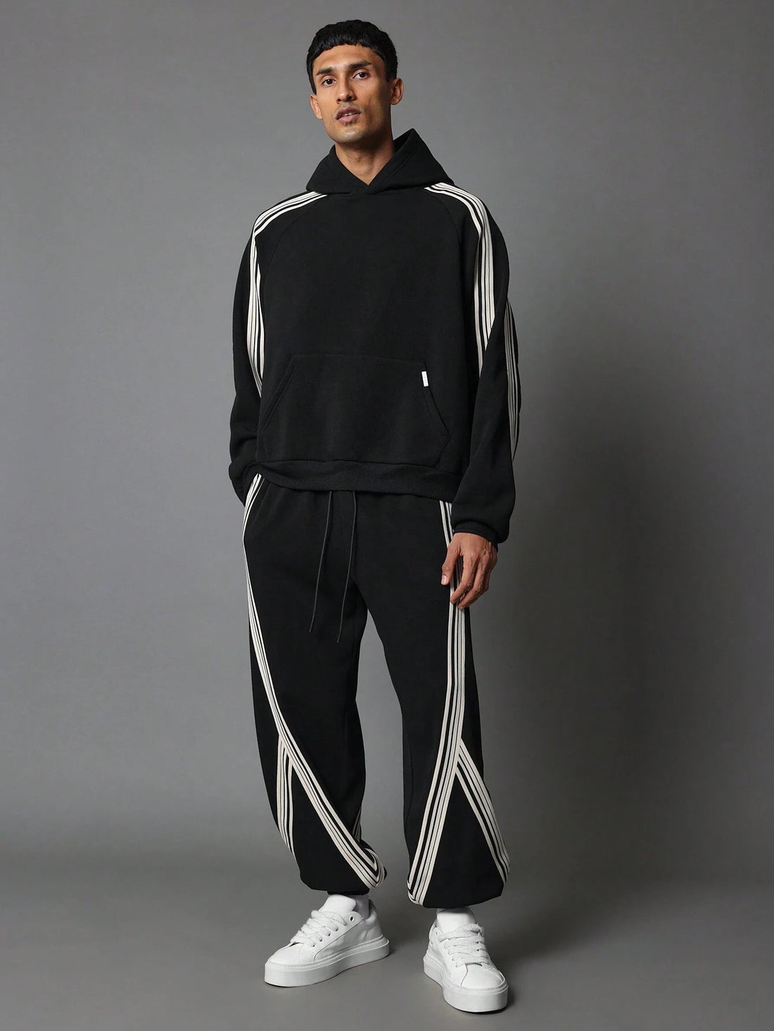 Conjunto Pavtros Oversized Overhead Black Linhes - foto 1
