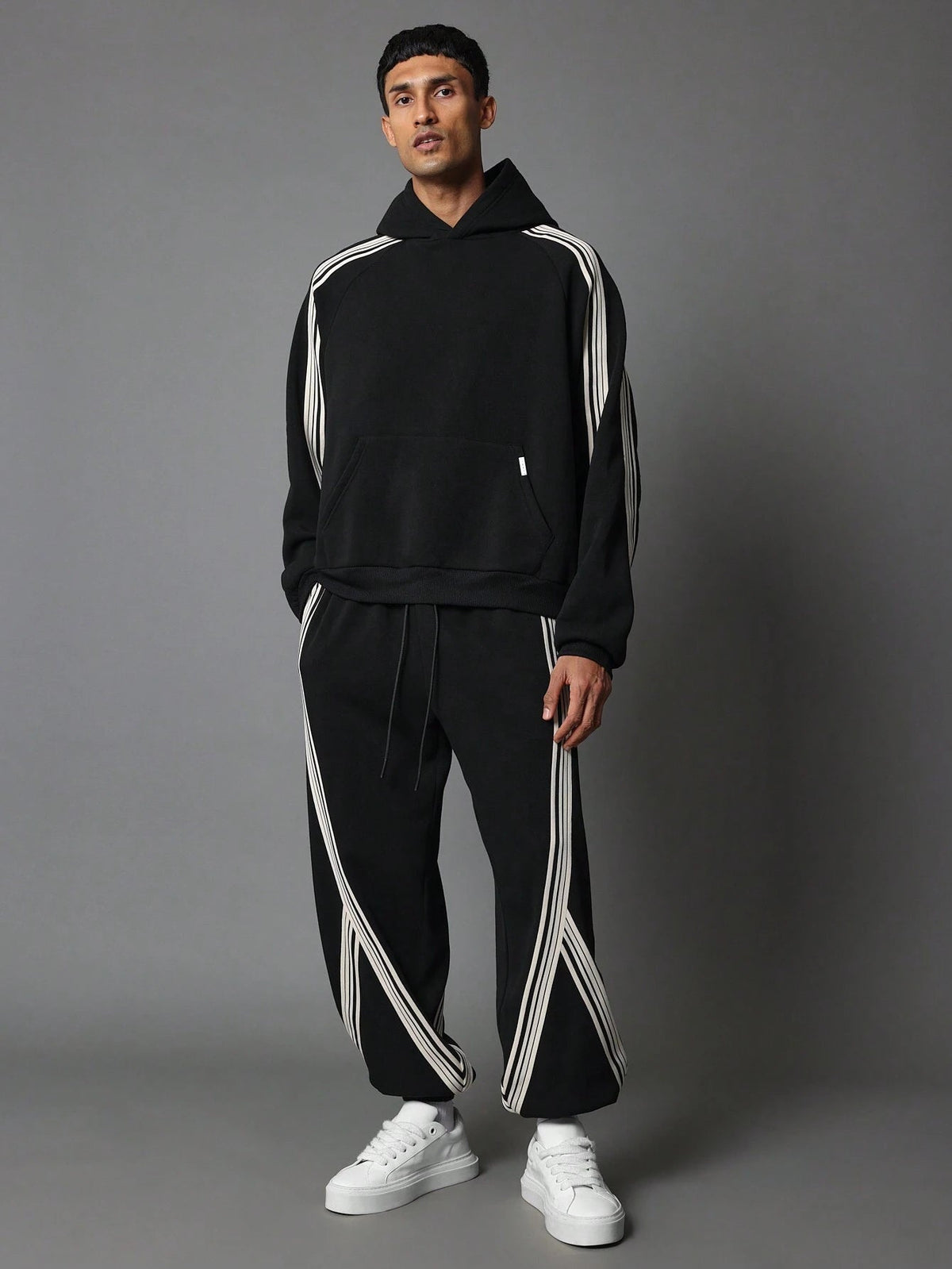 Conjunto Pavtros Oversized Overhead Black Linhes - foto 1