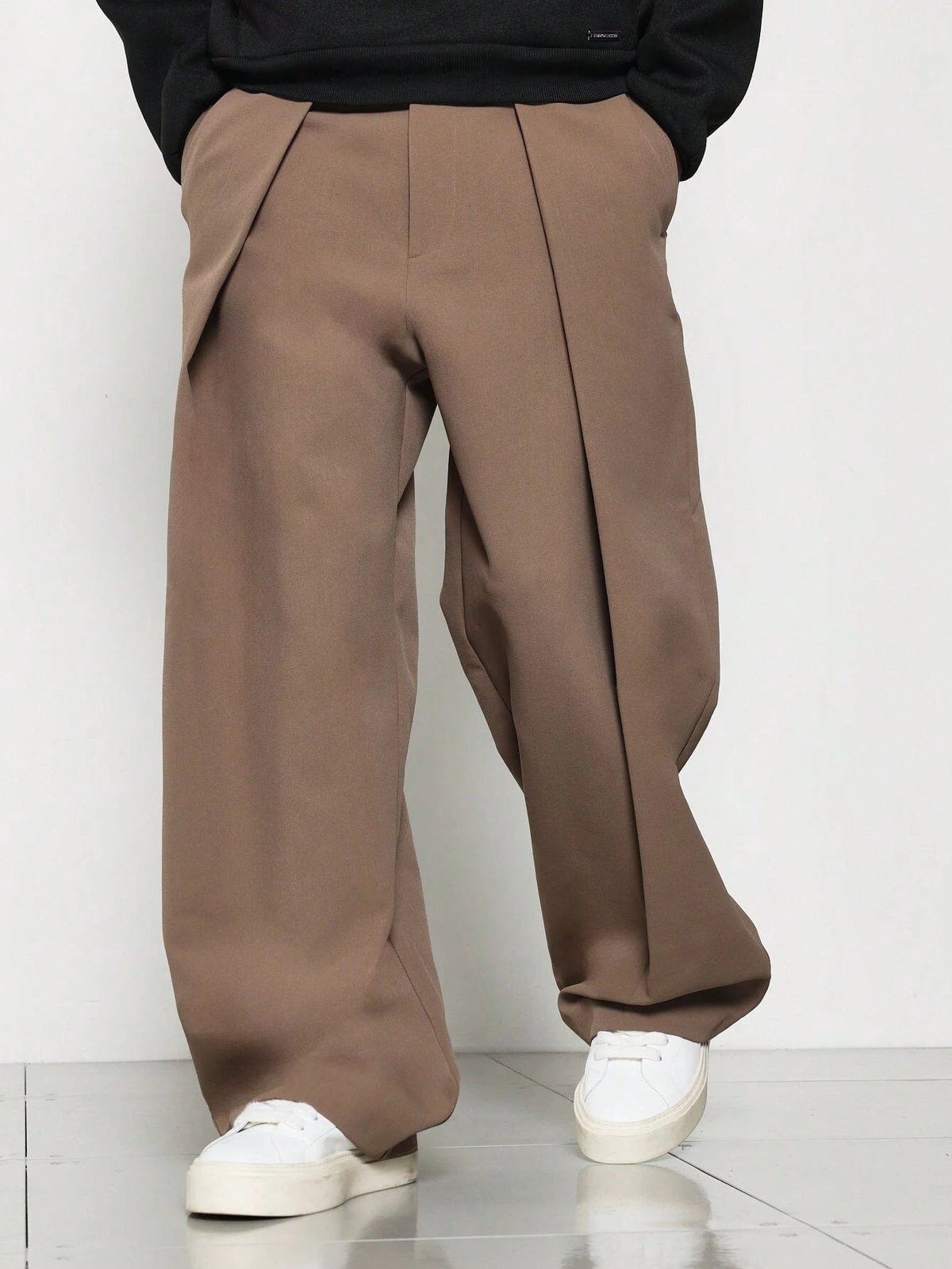 Calça Pavtros Alfaiataria Plissada
