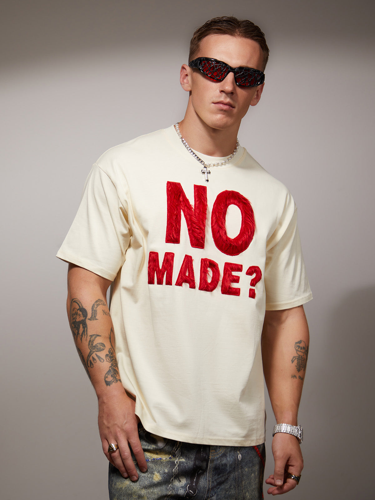 Camiseta Pavtros Studios No Made? Oversized