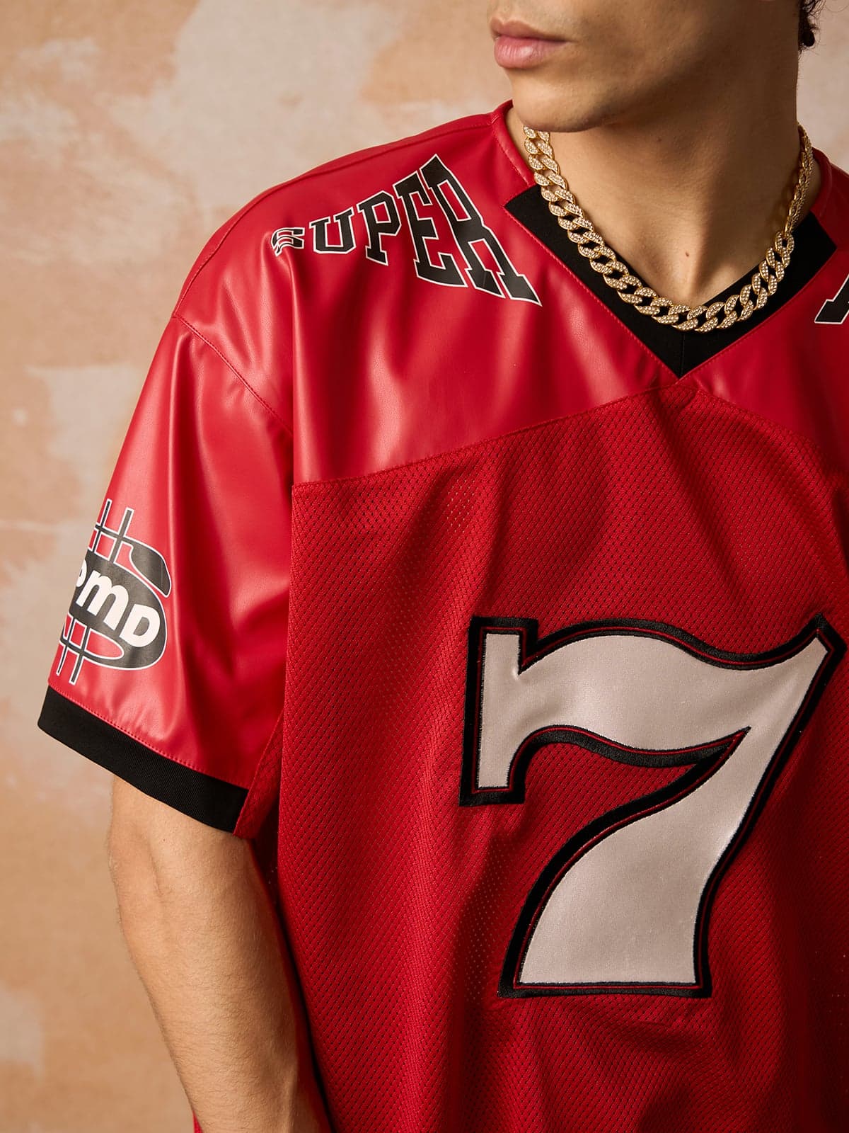 Camiseta Pavtros Studios Red Retro Jersey Oversized