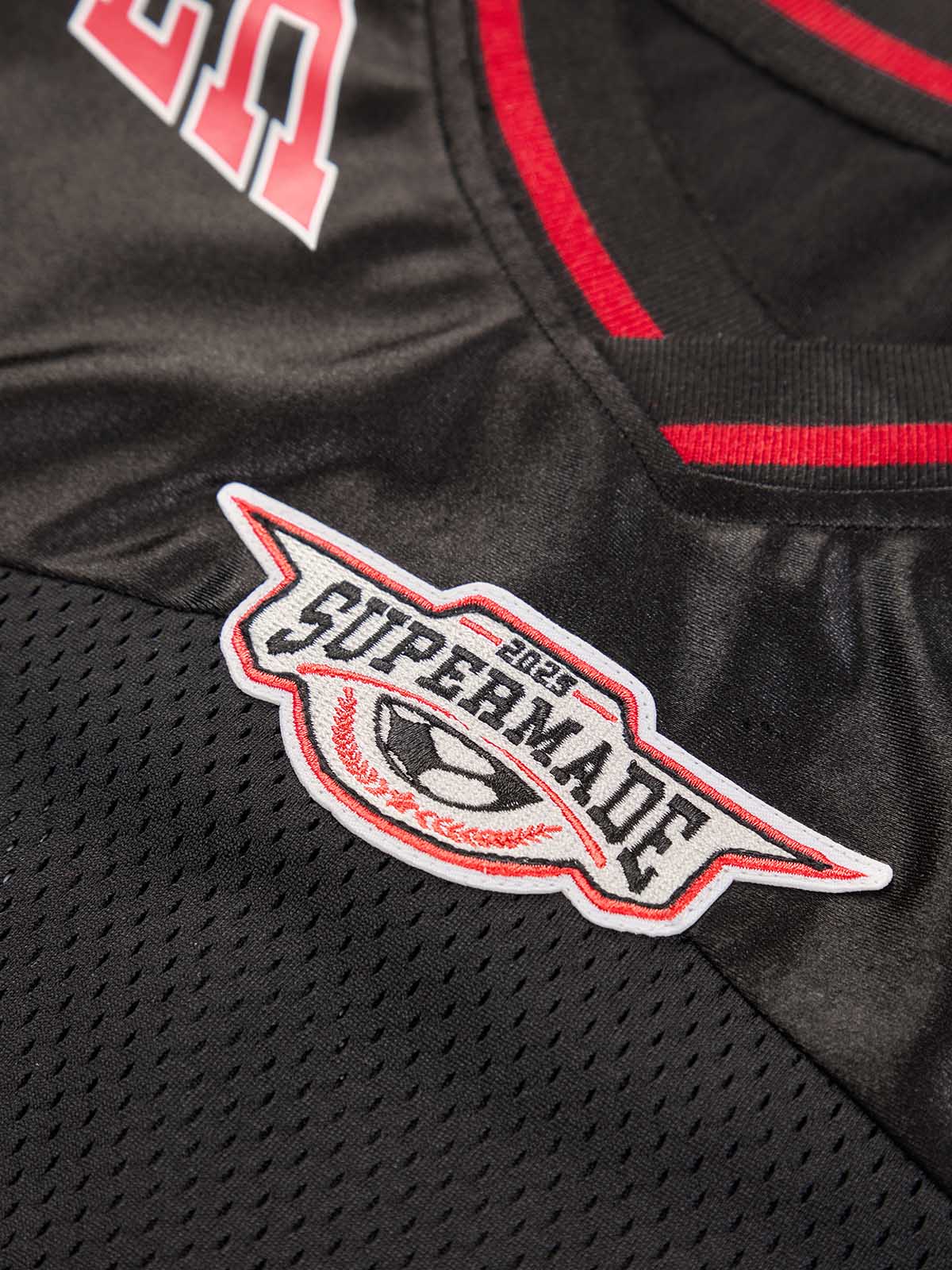 Camiseta Pavtros Studios Black Retro Jersey Oversized