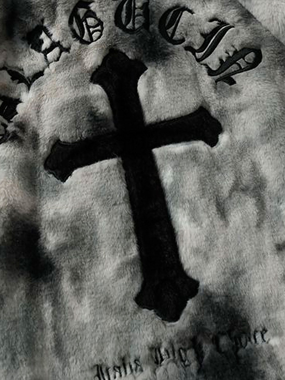 Jaqueta Pavtros Studios Gothic Cross Fleece Jacket — Foto 19
